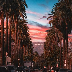 jake-blucker-8LlJNFLTEm0-unsplash