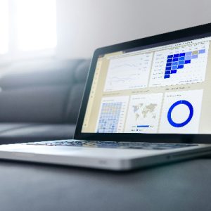 lukas-blazek-mcSDtbWXUZU-unsplash